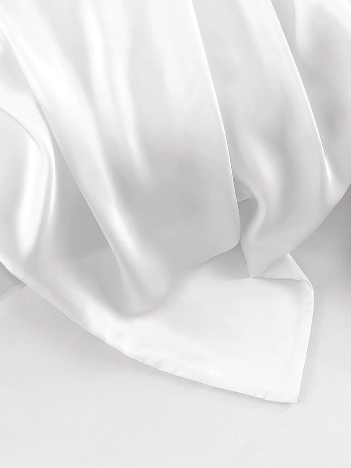 100% Mulberry Silk Pudebetrk med Kuvertlukning