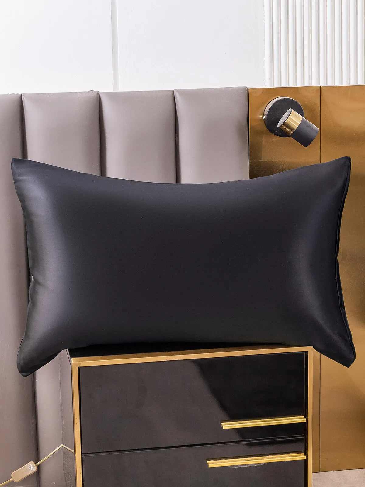 100% Mulberry Silk Pudebetrk med Kuvertlukning