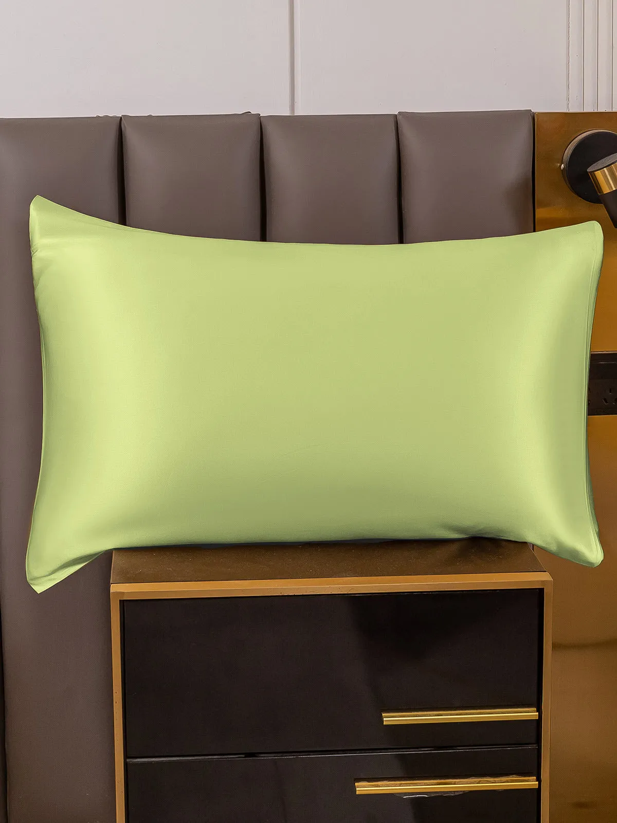 100% Mulberry Silk Pudebetrk med Kuvertlukning
