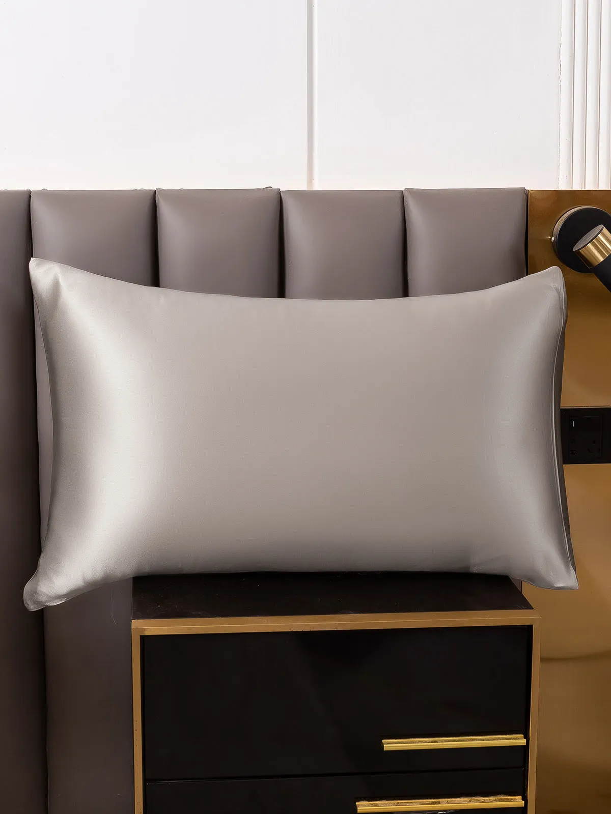 100% Mulberry Silk Pudebetrk med Kuvertlukning
