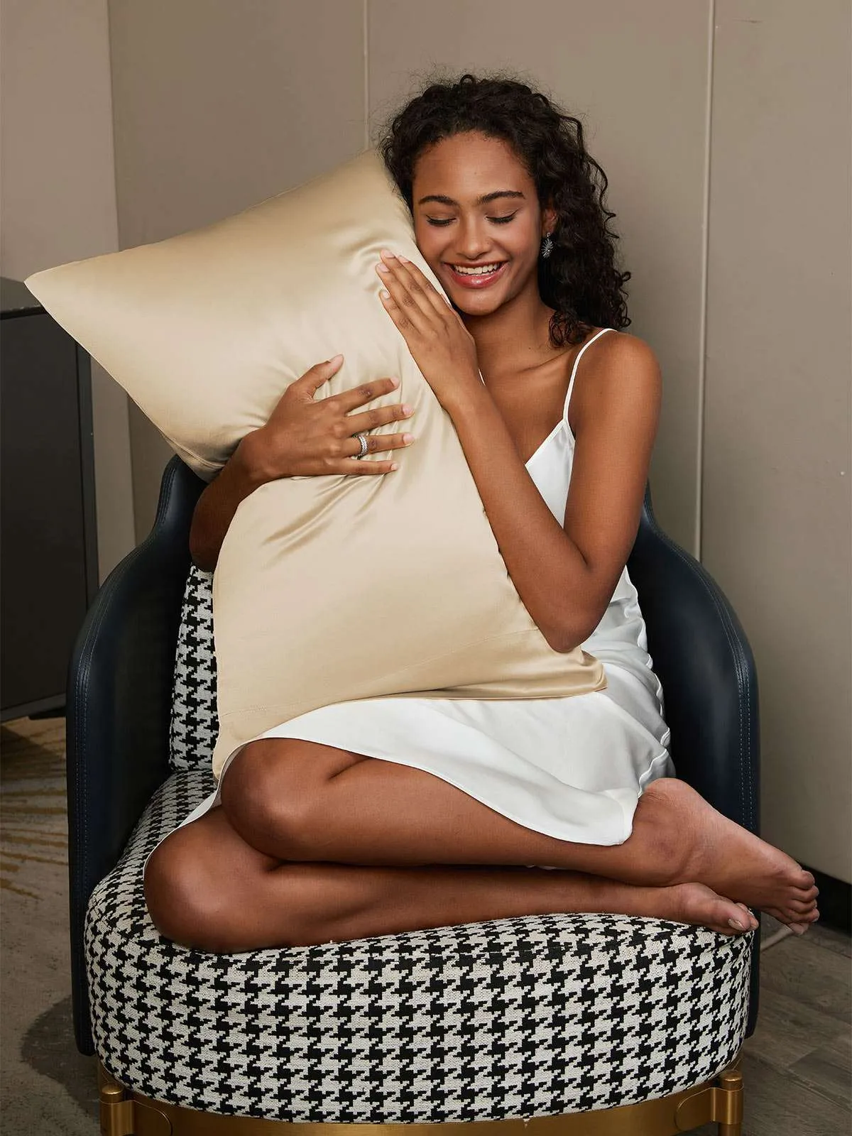 100% Mulberry Silk Pudebetrk med Kuvertlukning
