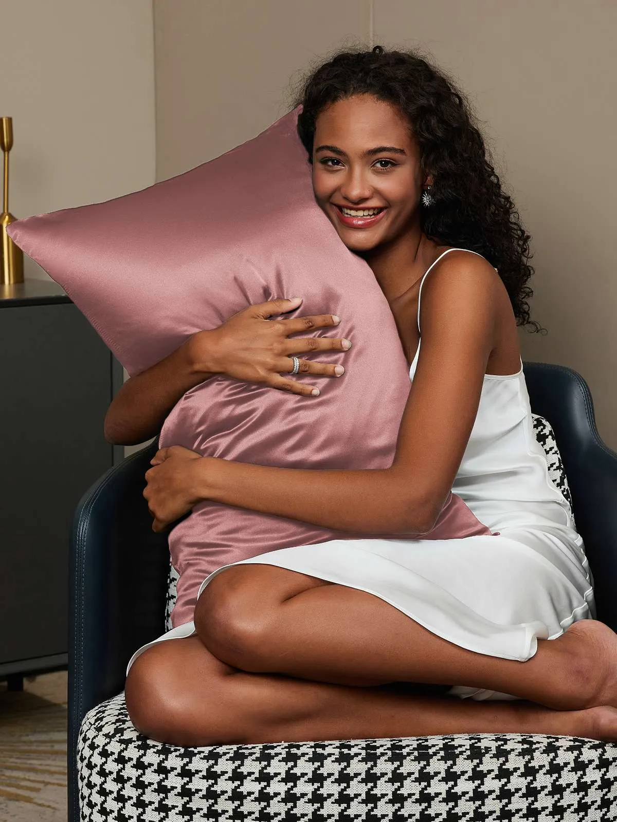 100% Mulberry Silk Pudebetrk med Kuvertlukning