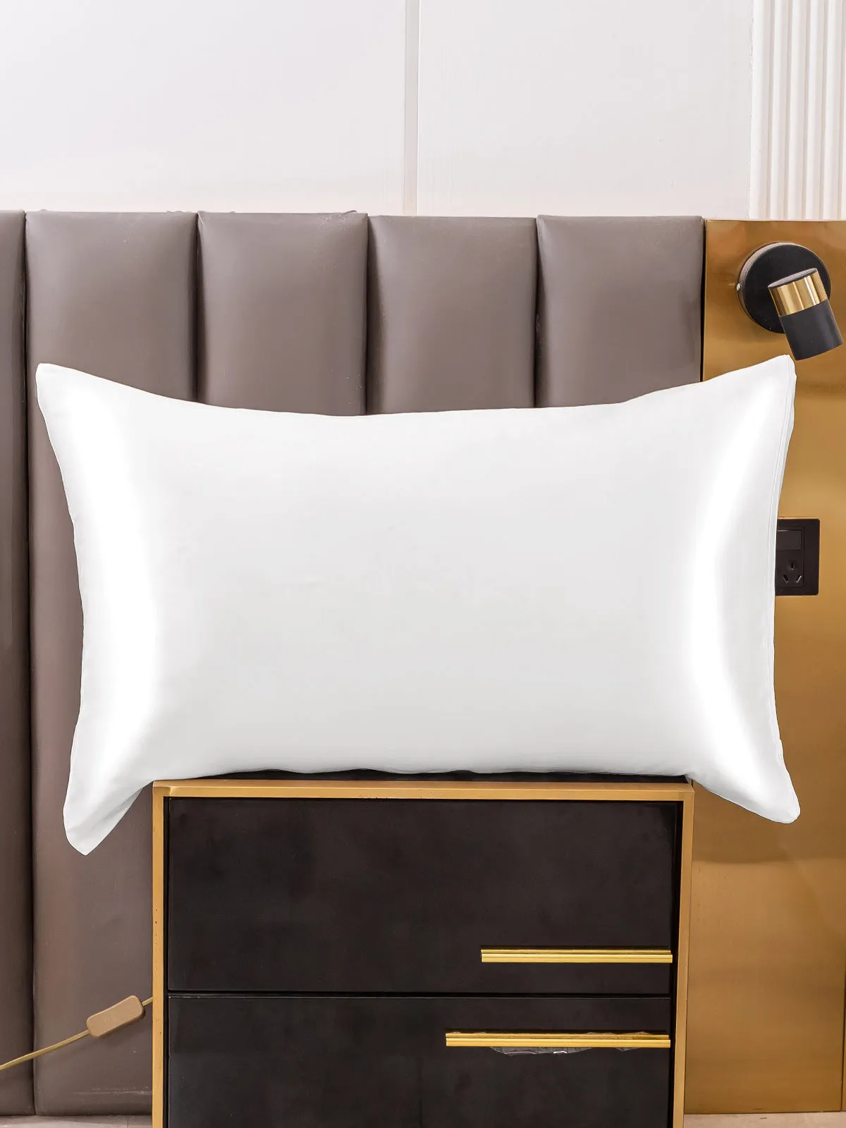 100% Mulberry Silk Pudebetrk med Kuvertlukning