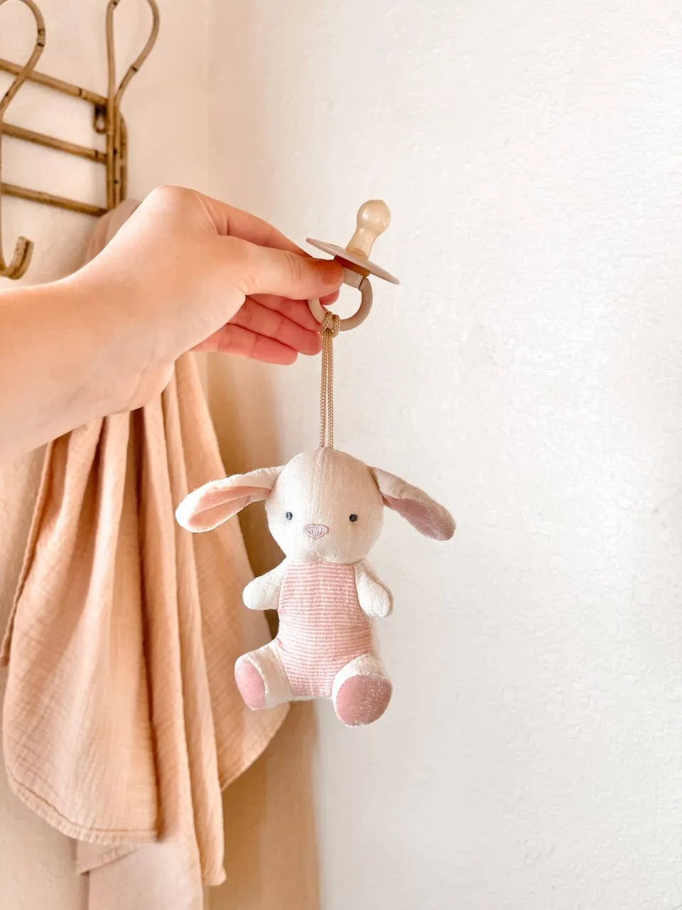 Bitzy Pal Natural Rubber Pacifier & Stuffed Animal: Cow