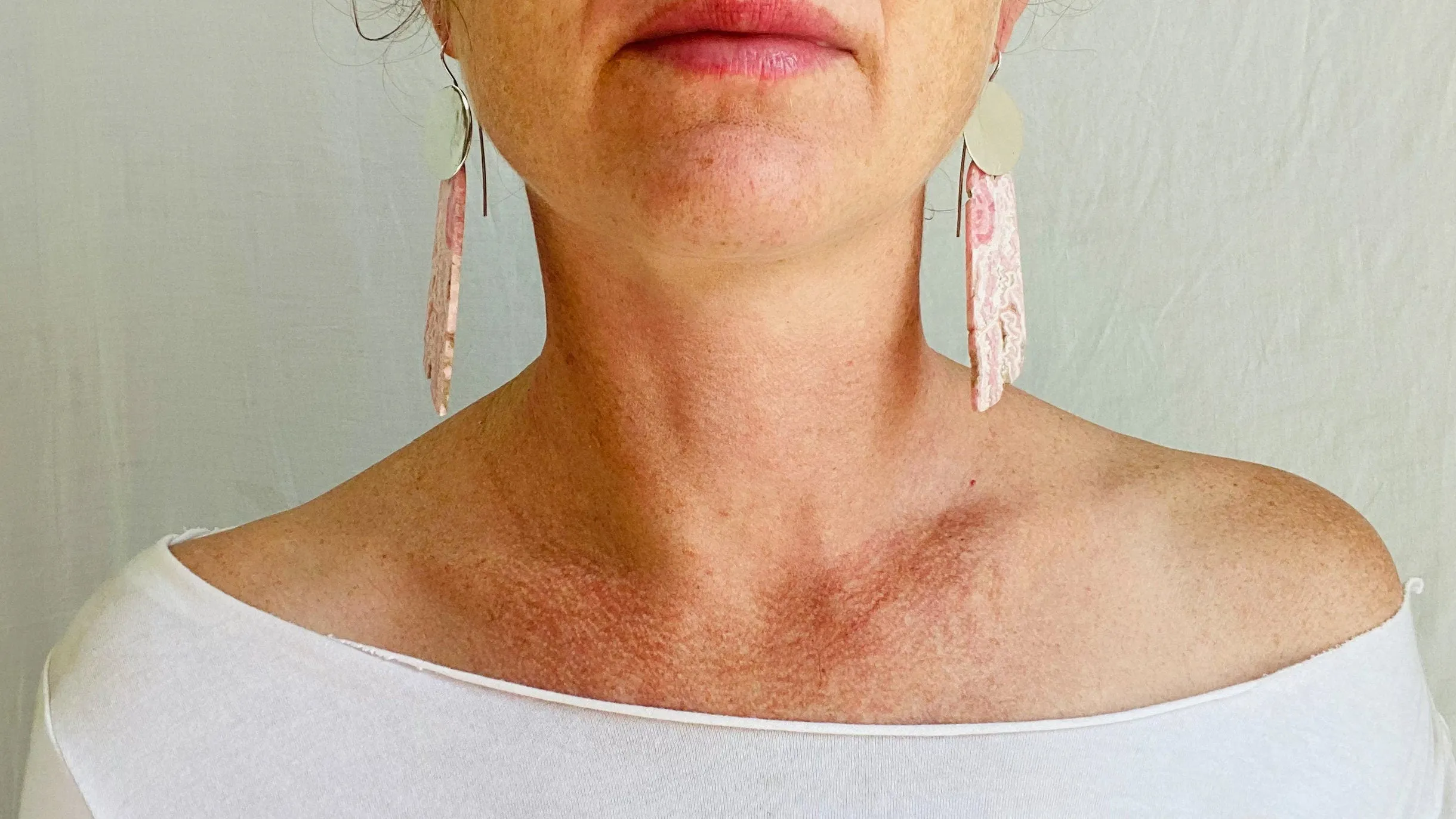 Rhodochrosite Earrings.Santo Domingo Pueblo. Native American. 0391