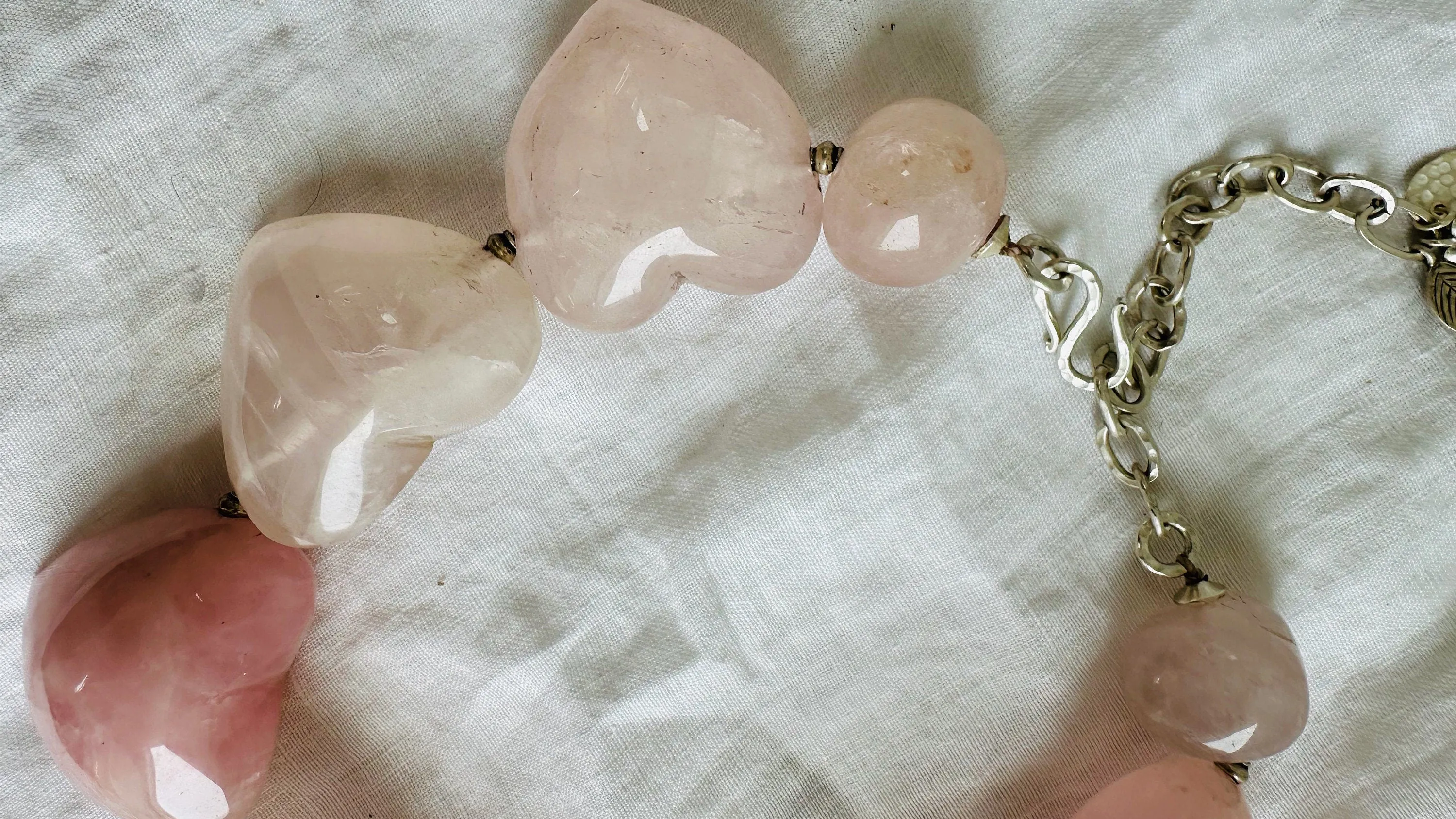 Rose Quartz Heart Necklace. Sterling Silver. 2474